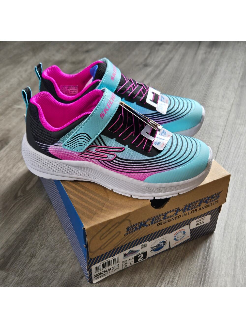 New With Box Skechers Size 2 Girl Tennis Shoes Touch Fastener Pink Black Blue